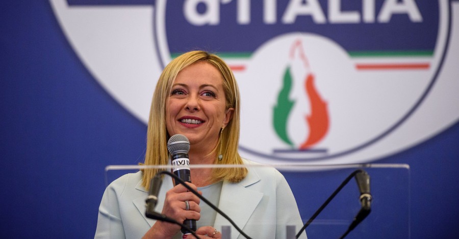 'God, Family, Country': Giorgia Meloni Elected as Italy's Next Prime Minister