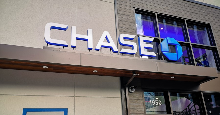 Religious Nonprofit Claims Chase Abruptly Shut Down Its Bank Account: 'Never an Official Cause Given'