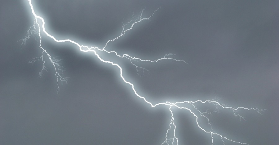 Father Saves 12-Year-Old Daughter Who Is Struck by Lightning