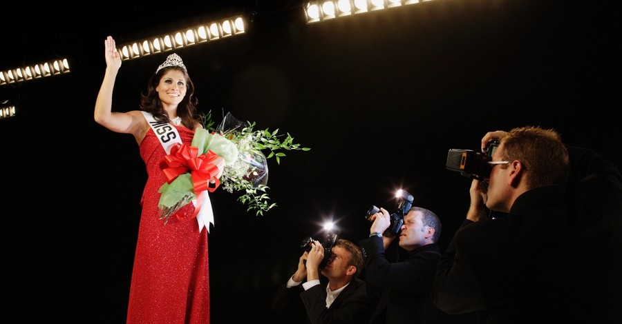 Female Beauty Pageants Can Exclude Men Who Identify as Women, 9th Circuit Rules