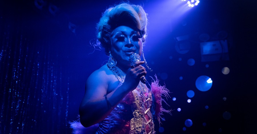 TN House Passes Bill That Would Ban Drag Shows from Public Venues