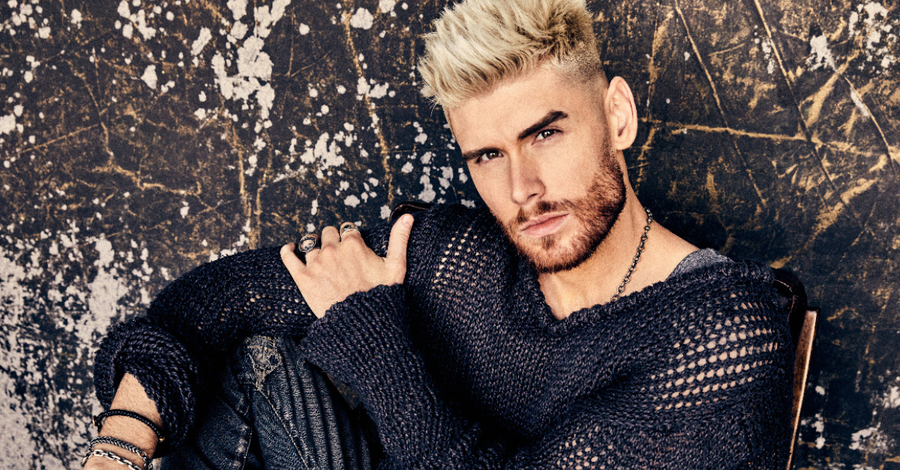 'God Has Just Used This Song,' Colton Dixon Says of Chart-Topping 'Build a Boat.'
