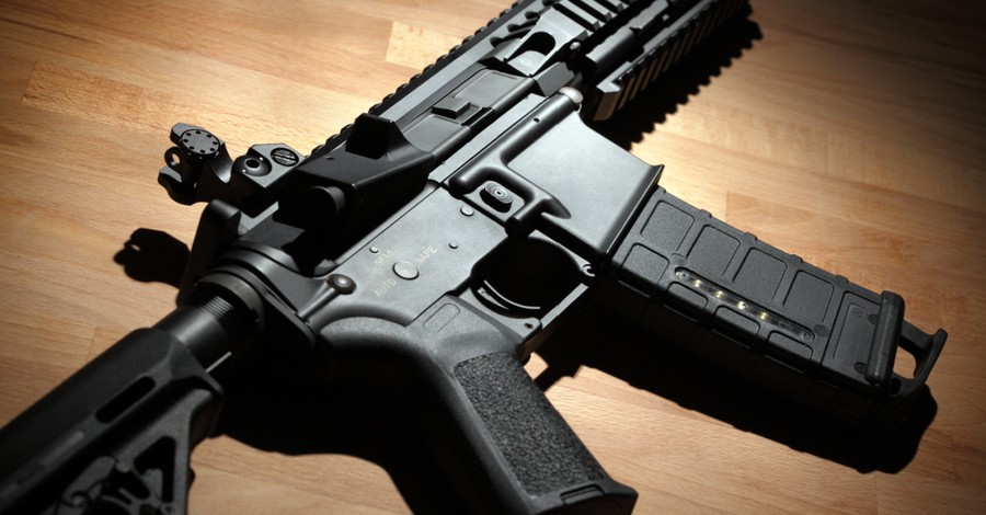 Prominent Texas Pastor Calls for Ban on AR-15s: 'The Silence of the Church' Is 'Sinful'