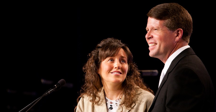 'Derogatory and Sensationalized': Jim Bob, Michelle Duggar Denounce New <em>Duggar Family Secrets</em>&nbsp;Docuseries