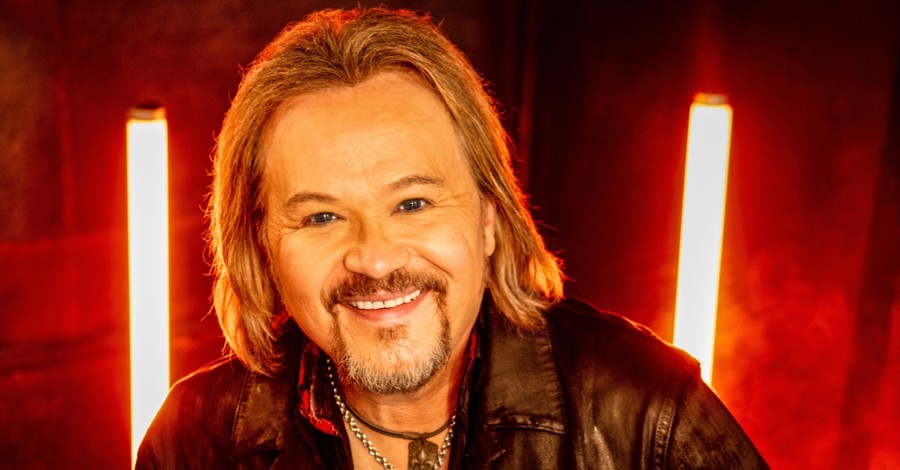 Travis Tritt Testifies of God’s Grace on Gospel Album: Jesus Brought Me ‘Back into the Fold’