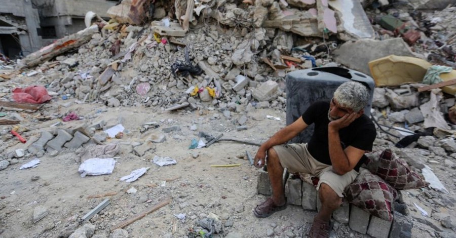 Gaza Citizens Grapple with Devastating Poverty as Hamas Leaders Live Luxurious Lifestyles