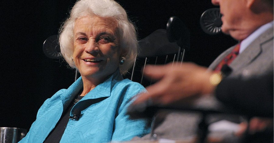 First Female Supreme Court Justice Sandra Day O'Connor Dies at 93