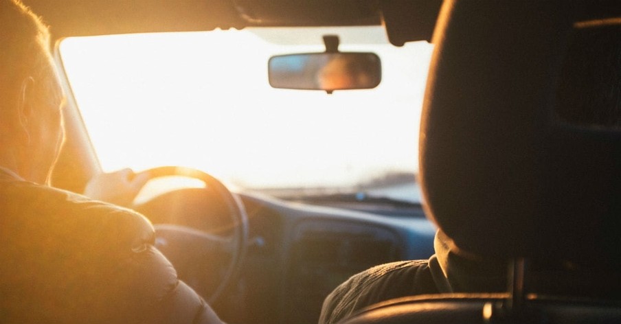 13+ Worship Songs for Long Drives and Roadtrips