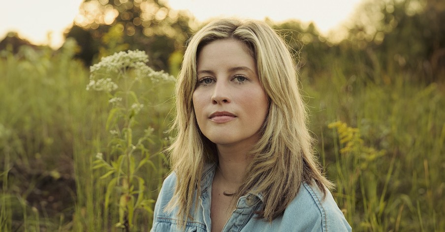 Jenn Chenoweth Releases New Autobiographical Single 'Light As A Feather (Good Shepherd)'