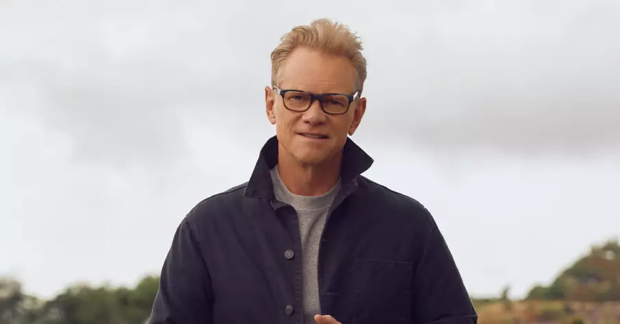 Steven Curtis Chapman To Celebrate 25th Anniversary of Speechless Album With 'Speechless 25' Tour