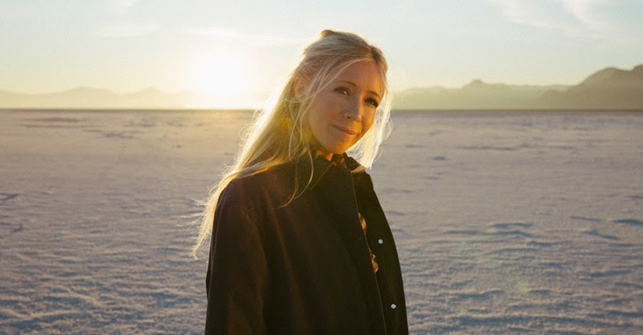 Ellie Holcomb Releases New Single 'Hope's Gonna Find You;' New Album Out September 12th