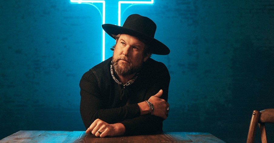 Two-Time GRAMMY Award Winning Artist Zach Williams Releases New Album 'Jesus Loves'