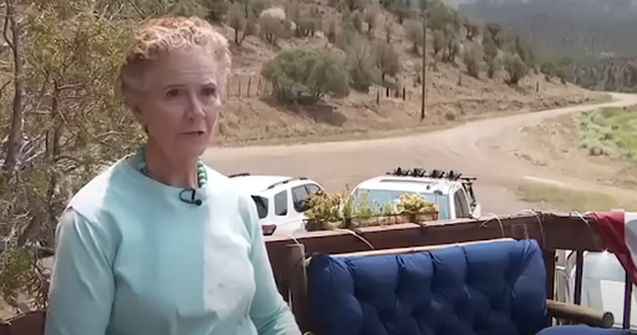 75-Year-Old Retired Nurse and Paramedic Spent 14 Hours Crawling Home After Breaking Her Leg