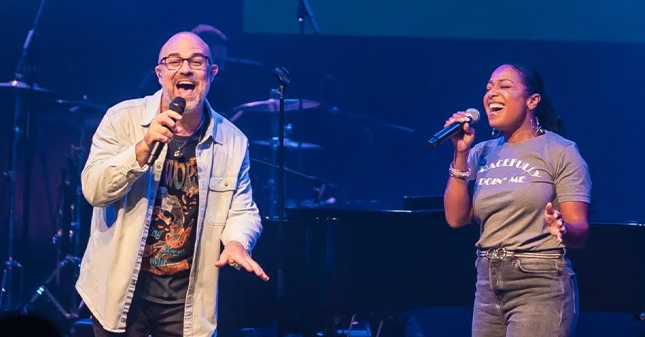 Jeff Deyo & Lisa Nicole Revisit Iconic Duet “I Could Sing of Your Love Forever” for 25th Anniversary