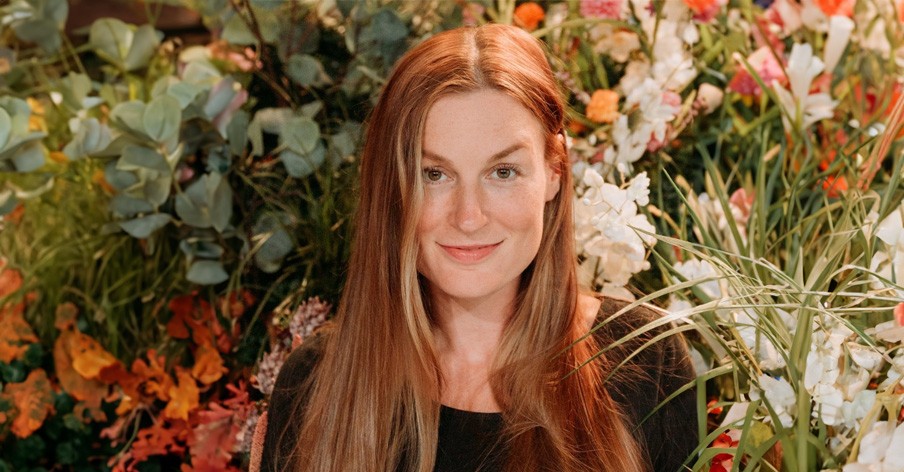 Charity Gayle Releases New Christmas Single 'Emmanuel'