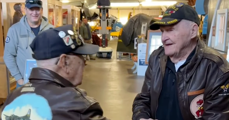 81 Years Later, Two WWII Veterans Meet And Discover They Survived the Same POW Camp