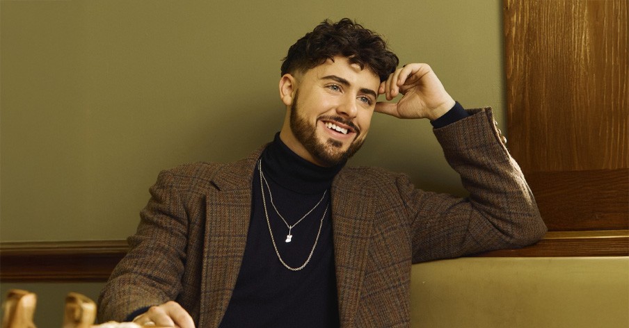 America's Got Talent Alum Bay Turner Releases New Single 'Redeemer'