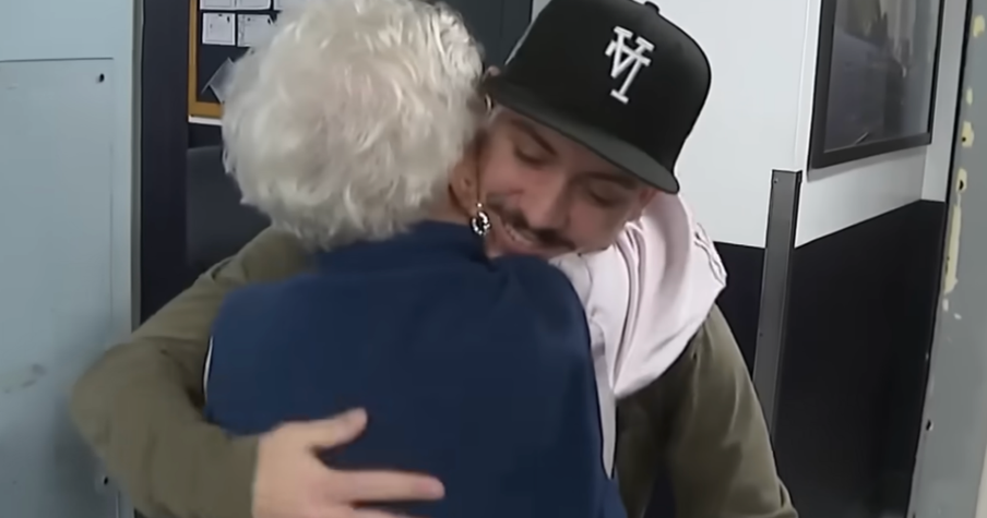 At 90 Years Old, Bruce Willis' Mom Has Been Volunteering For the LAPD, For Over 20 Years
