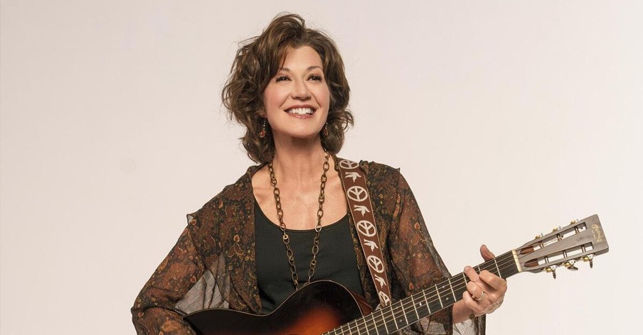 Amy Grants Releases 'The Me That Remains,' Her First Original Album in 13 years