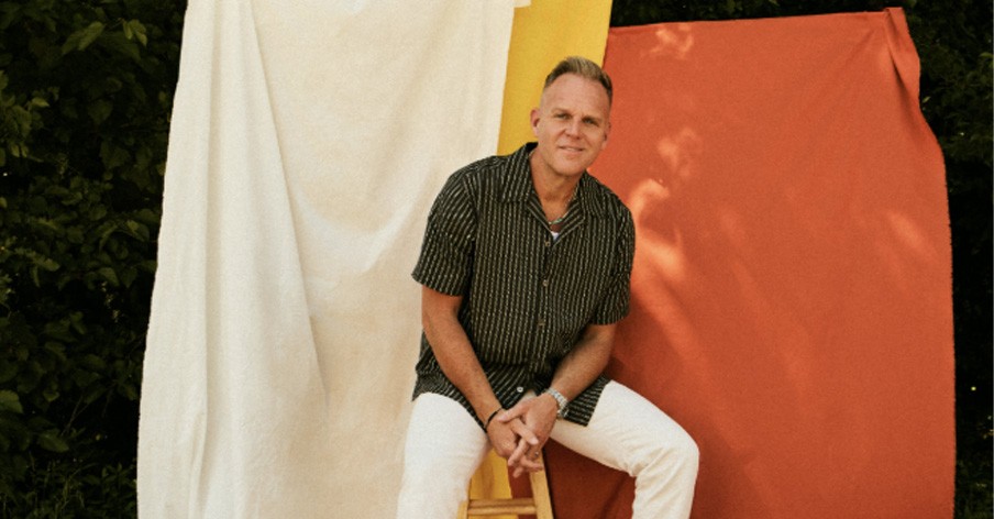 Matthew West Releases New Single 'Younger Me' From Upcoming Album