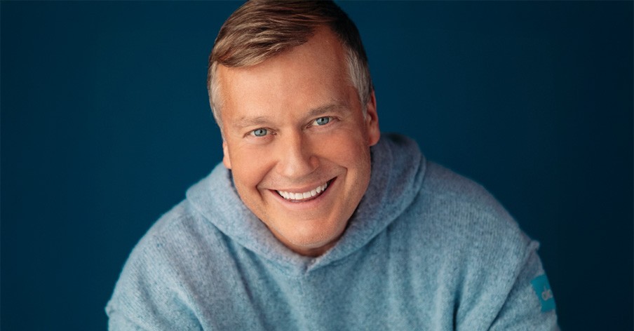 Charles Billingsley Celebrates Christian Music's Most Incluential Songs with 'Replay,' Out October 2