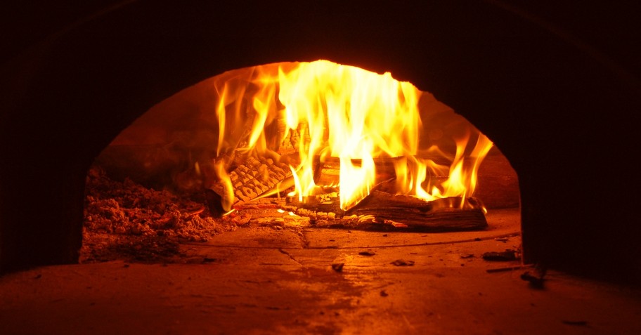 Furnace or fire and logs