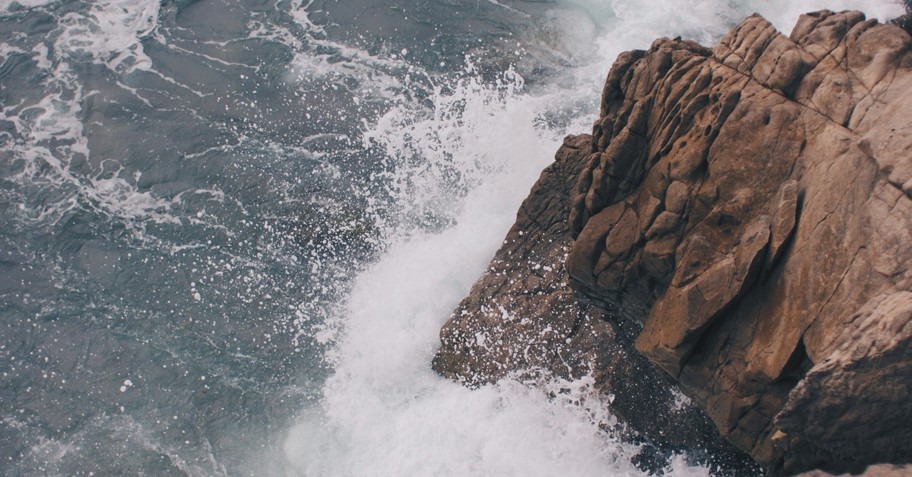 Water crashing against rocks