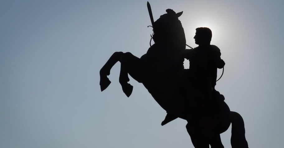 statue of soldier on horse
