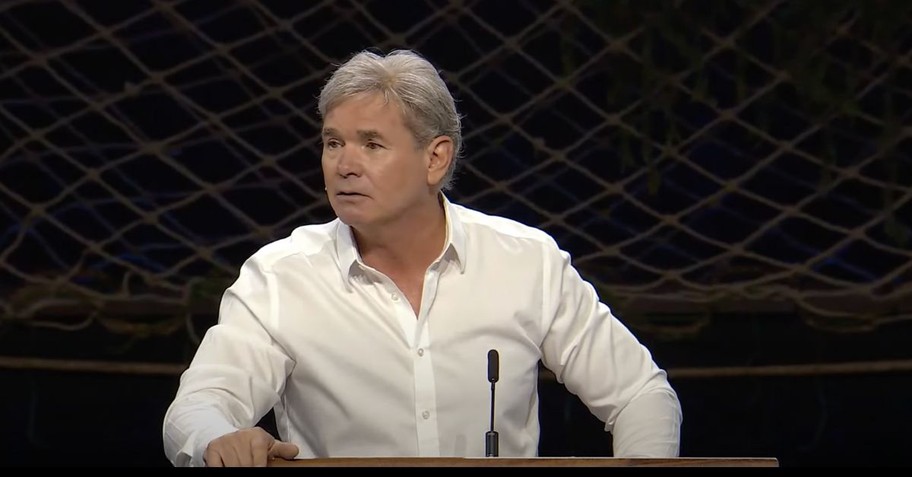 Pastor Jack Hibbs