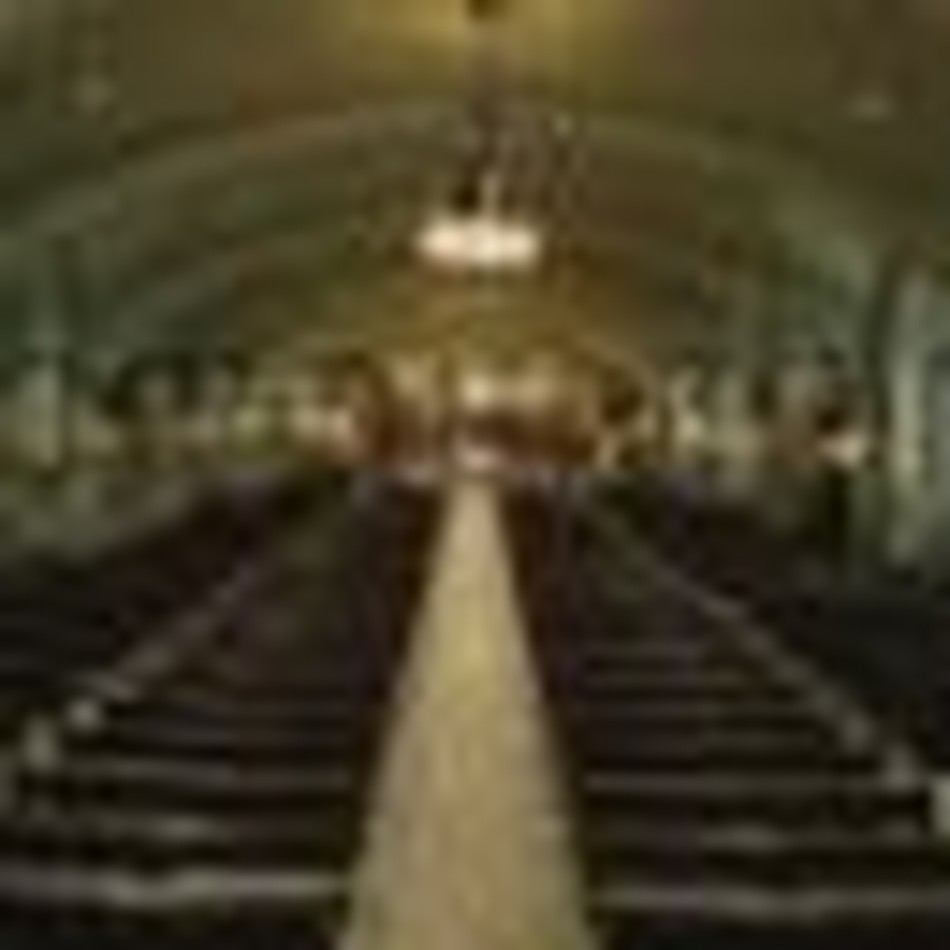Churches Find Empty Pews at Sunday Evening Services
