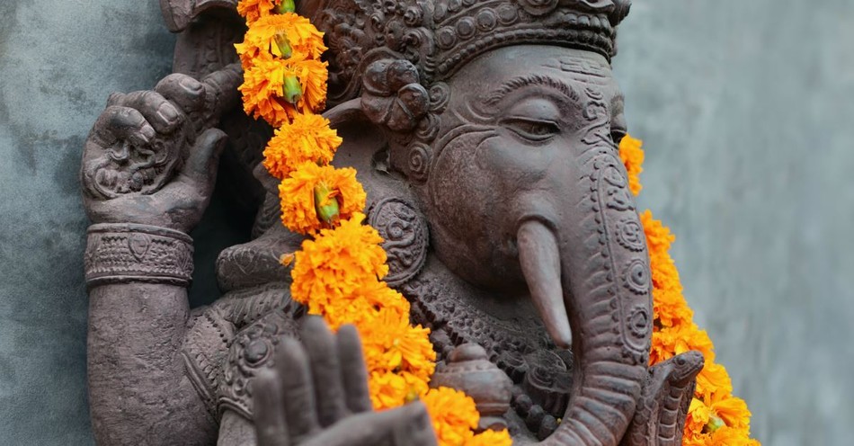 What Should Christians Know about Hinduism? 5 Essential Factors
