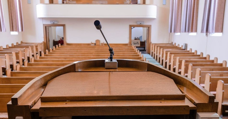 Most Protestant Pastors Won't Endorse Political Candidates From the Pulpit, Survey Finds