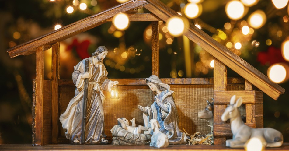 Gifts for the baby jesus hi-res stock photography and images - Alamy