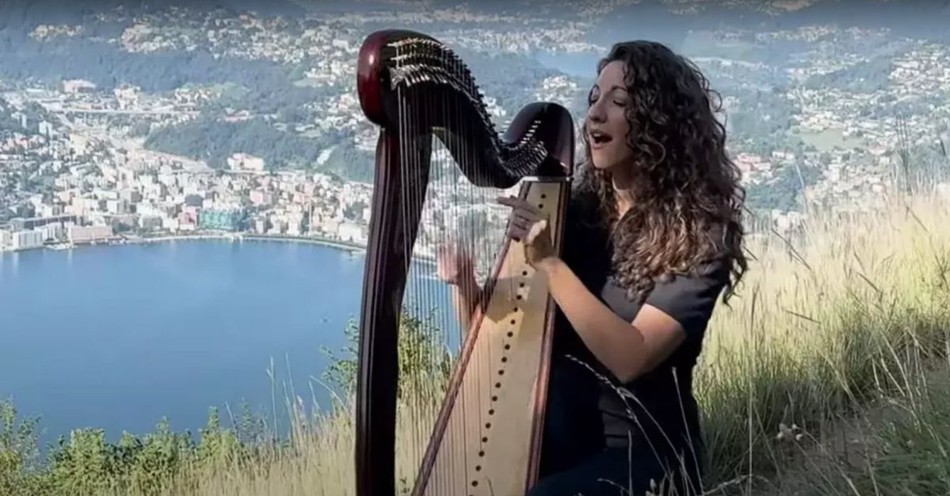 Harpist's Lovely Rendition of 'Gratitude'