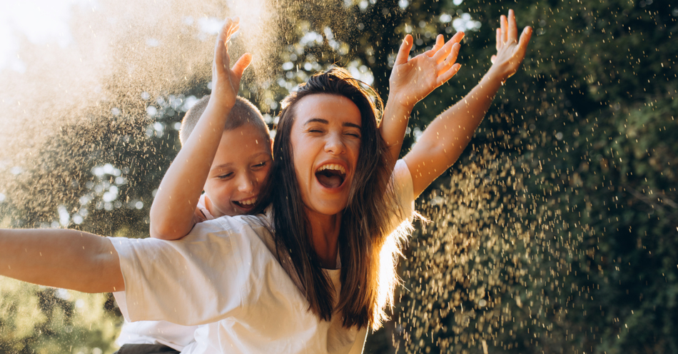 The Beta Mom Trend Is Making Moms Rethink Control 