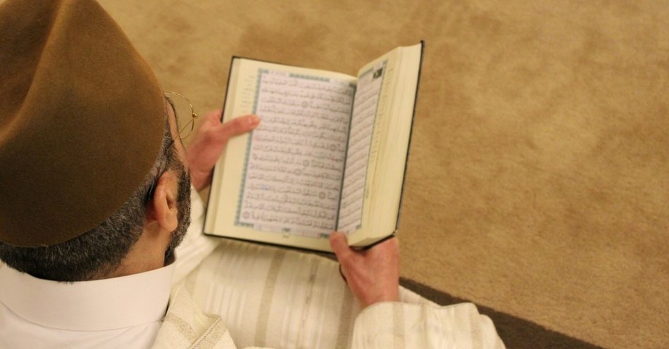 Does the Qur'an (Koran) Mention Jesus?