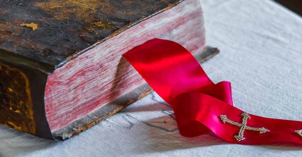 How a "Scarlet Cord" Connects the Entire Bible