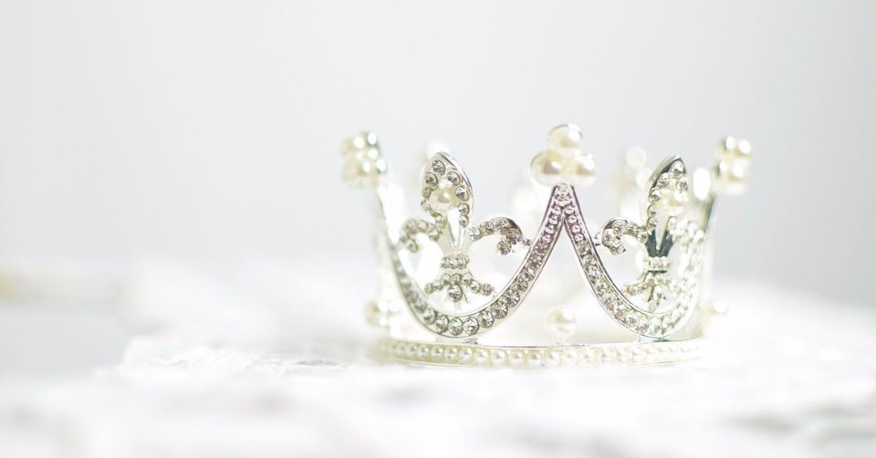 Transgender Contestant Is Favorite to Win Miss Universe