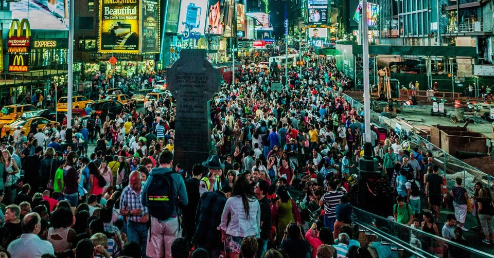 NYC Pastor Holds 'Historic' Revival Event in Times Square