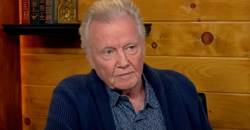 Actor Jon Voight Recalls the Moment He Realized God Is Real and How It Changed Everything