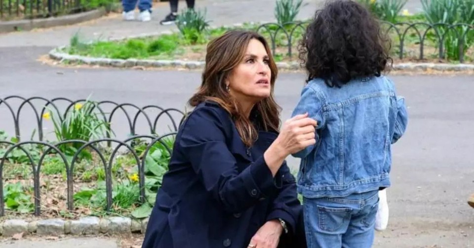 Lost Child Mistook Mariska Hargitay for a Real Cop & the SVU Star Dropped Everything to Help