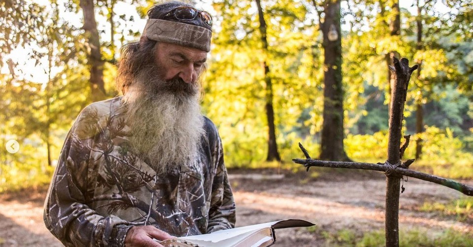 Phil Robertson Diagnosed with Alzheimer’s and Blood Disease, Son Says