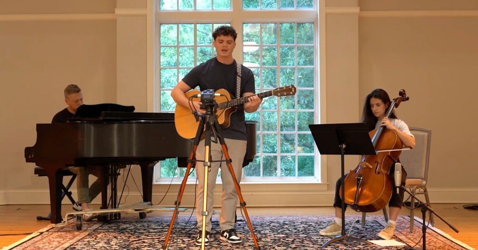 Young Man Captivates with His Beautiful Version of 'Amazing Grace'