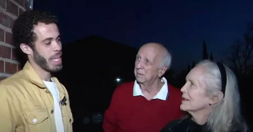 Couple Thank and Befriend Man Who Saved Their House from a Wildfire