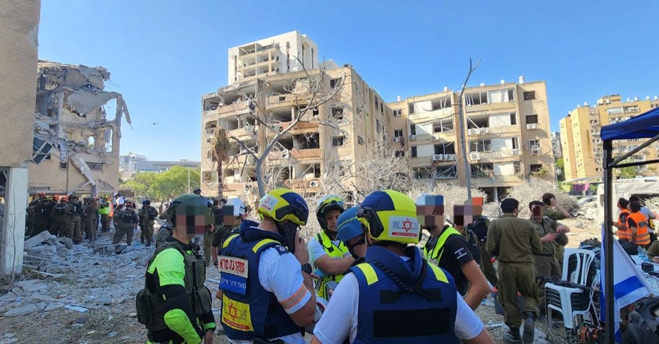 Senior Paramedic Shares Firsthand Account from Missile Strike in Beersheba