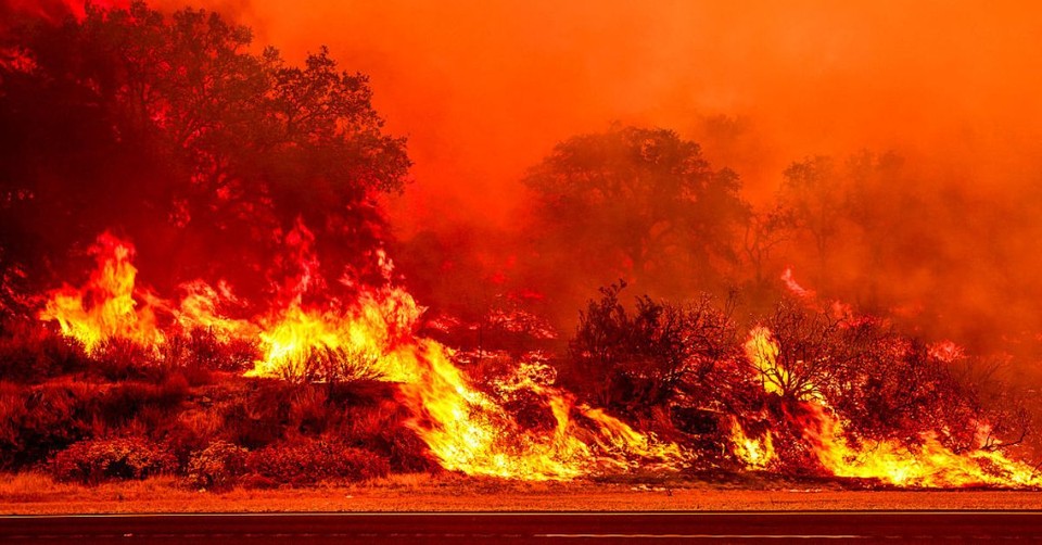 California Fires Burn over 100,000 Acres as Evacuations Expand