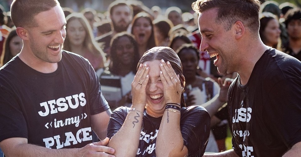 376 Baptized in First-Ever Church Services at UNC’s Dean Dome: ‘Heaven Is Rejoicing’ 