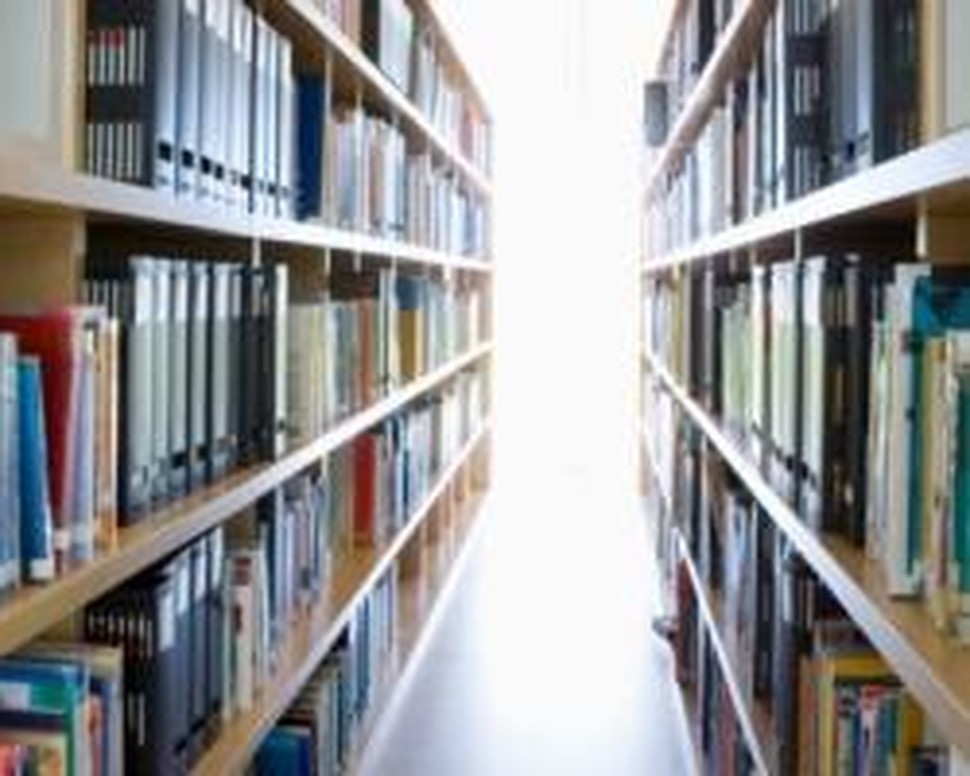 Ten Books Pastors Should Read in 2012