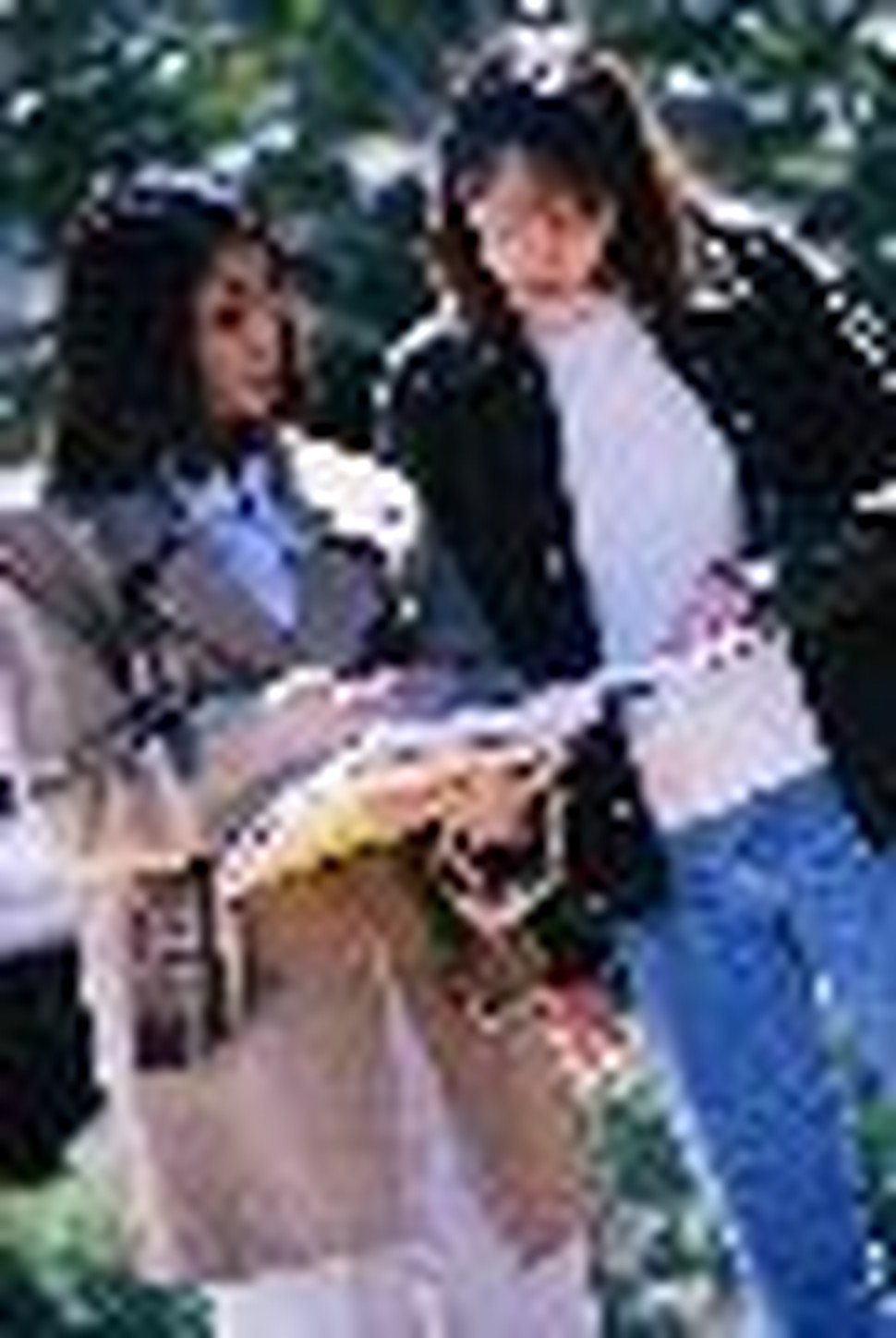 Fall Fashion for Teens Moves Toward Modesty
