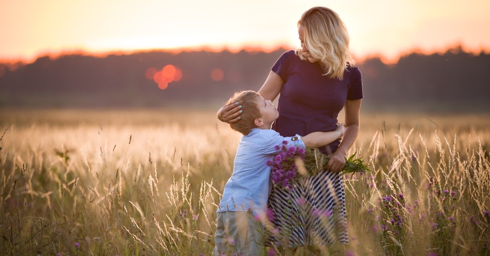 2 Prayers to Navigate Post-Mother’s Day Highs and Lows